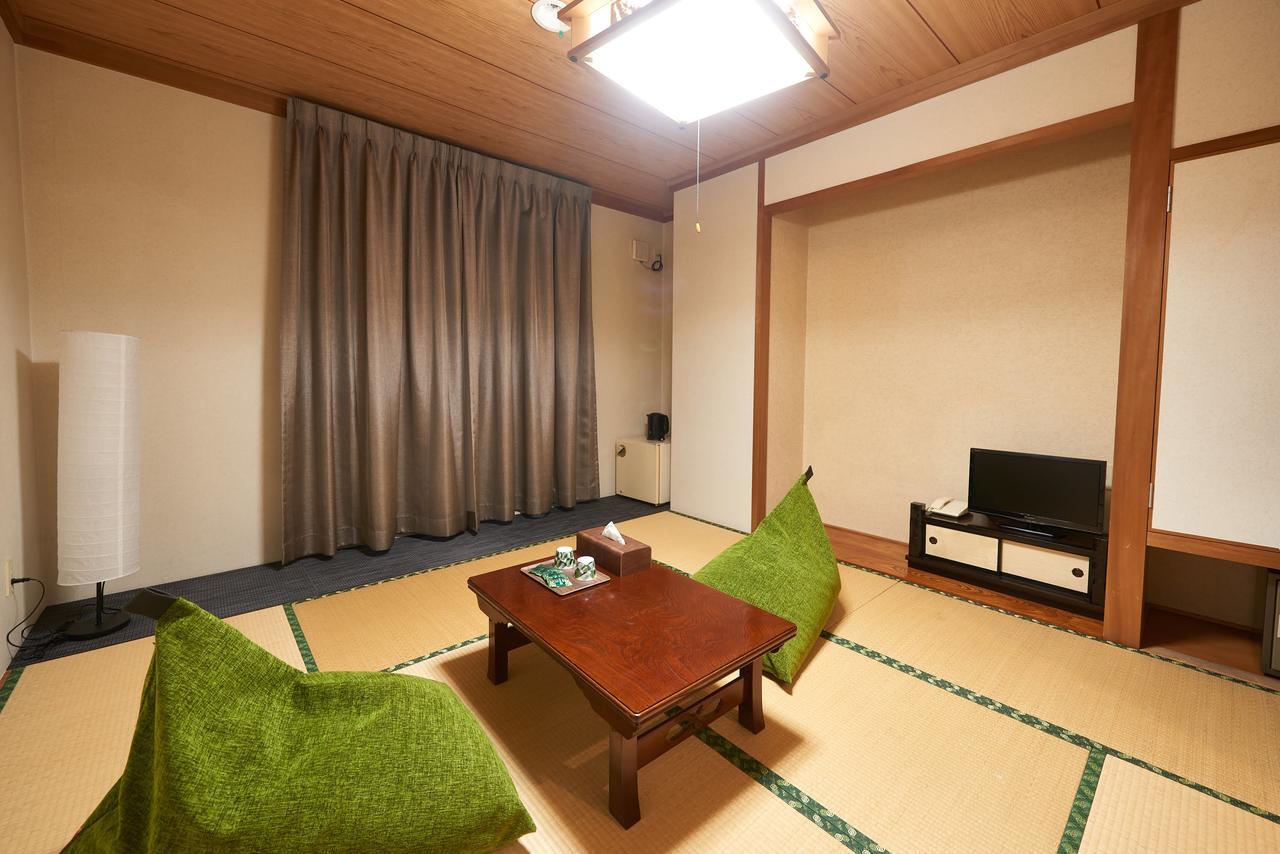 Отель Sounkyo Onsen Kumoi Камикава Экстерьер фото